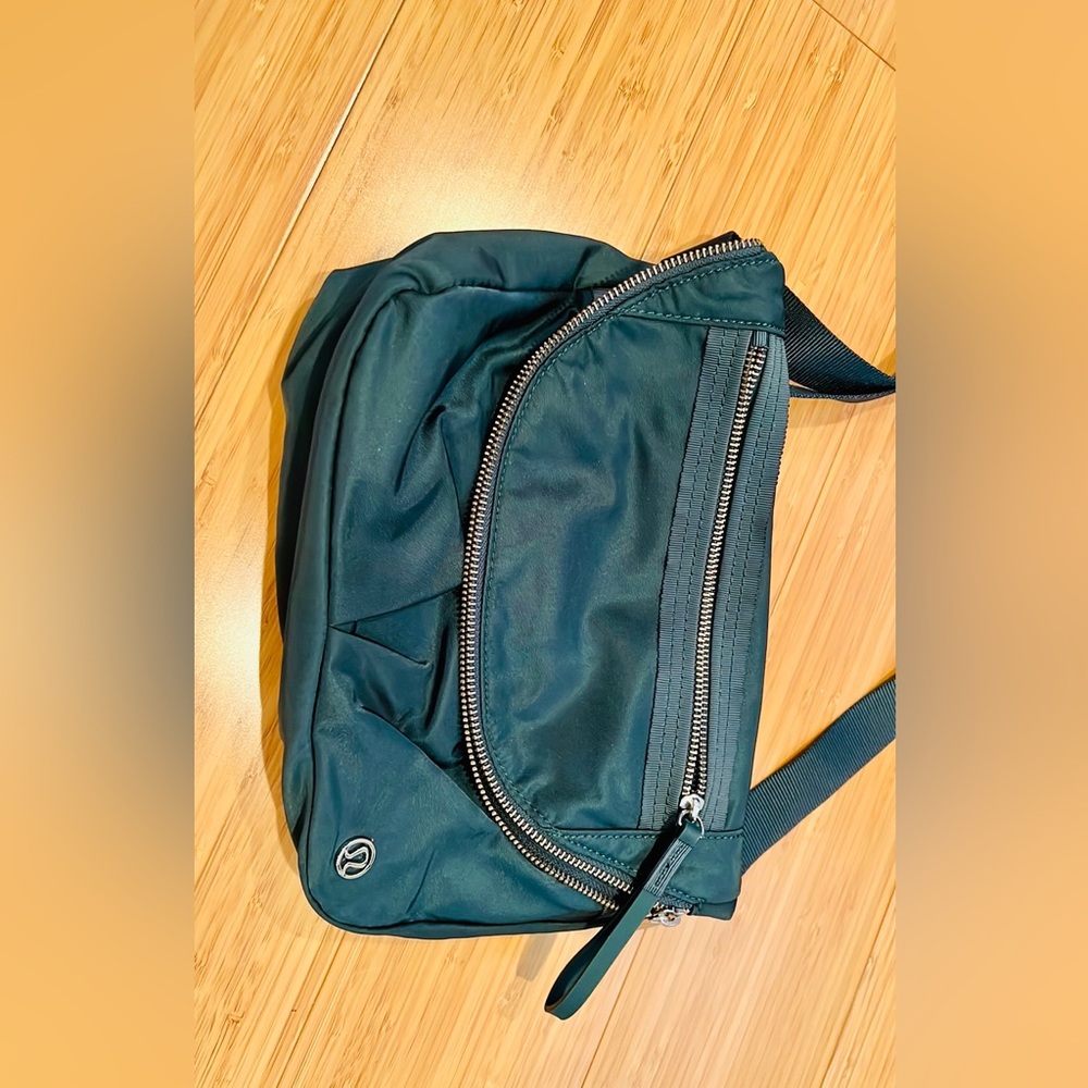 Lululemon Festival Bag